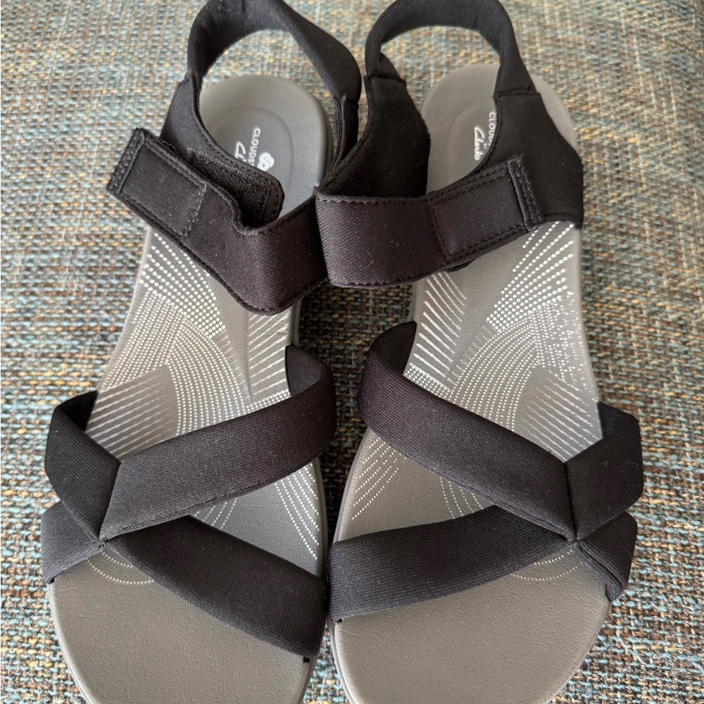 Cloudsteppers by Clarks Black Sandals with Cushioned Footbed